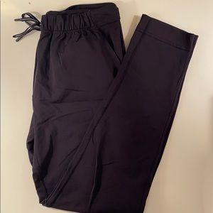 Lululemon Joggers Size 2 28” length